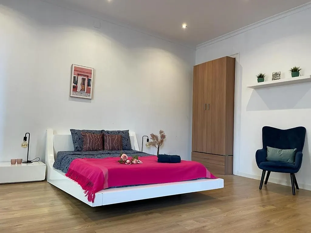 Barcelona Rambla Rooms